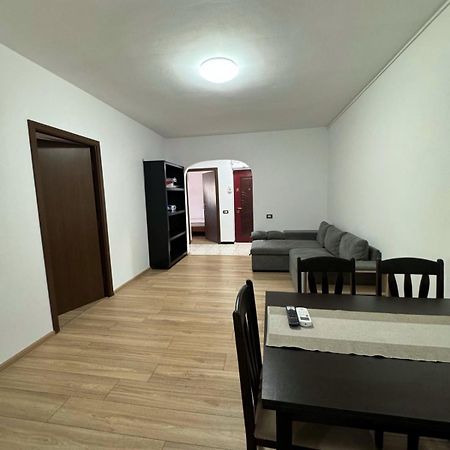 Apartament 3 Camere Ultracentral Giurgiu Luaran gambar